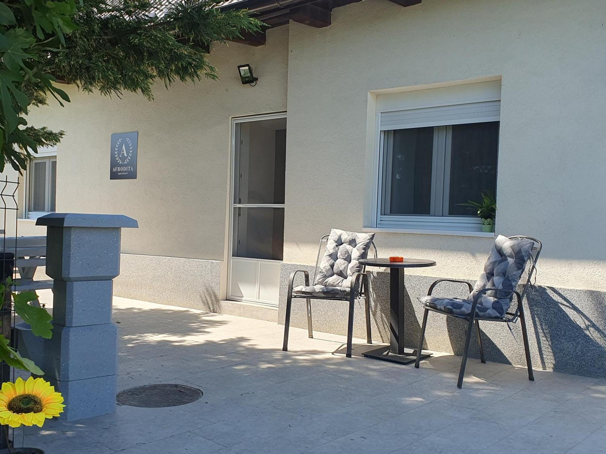 Afrodita Apartment Vrdnik Dış mekan fotoğraf
